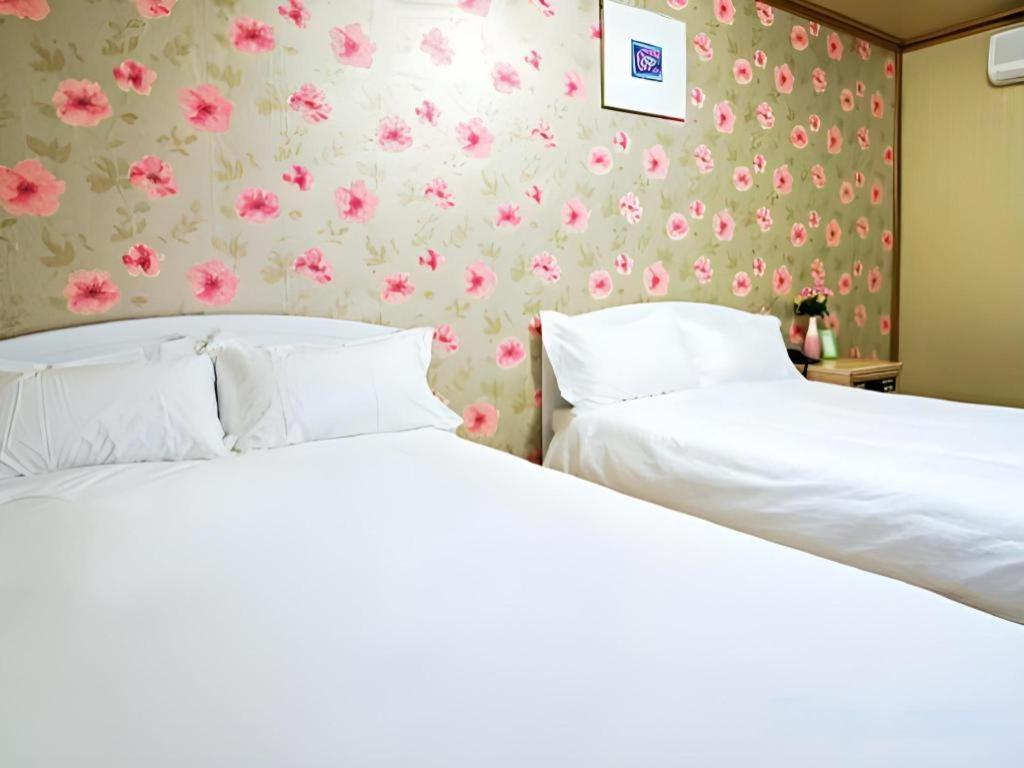 ג'גו Emerald Hotel מראה חיצוני תמונה