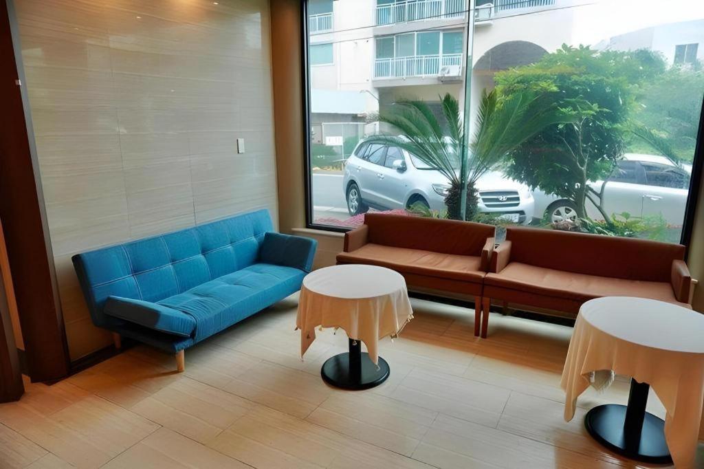 ג'גו Emerald Hotel מראה חיצוני תמונה
