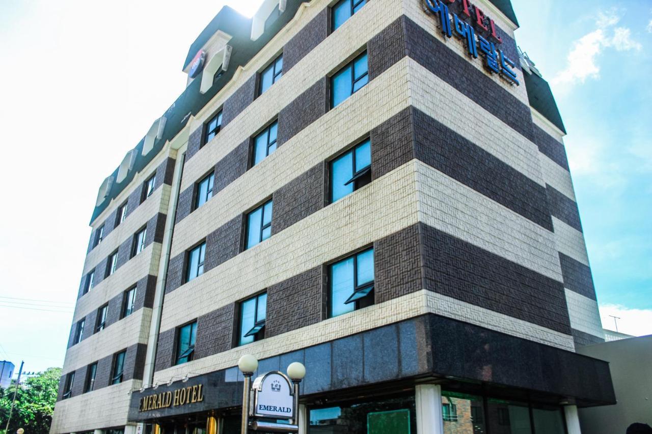 ג'גו Emerald Hotel מראה חיצוני תמונה