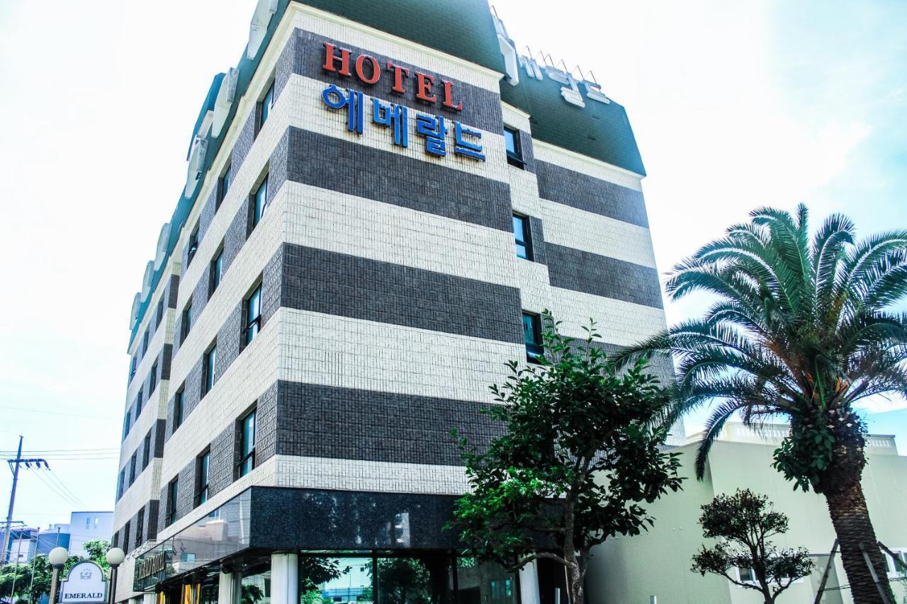 ג'גו Emerald Hotel מראה חיצוני תמונה