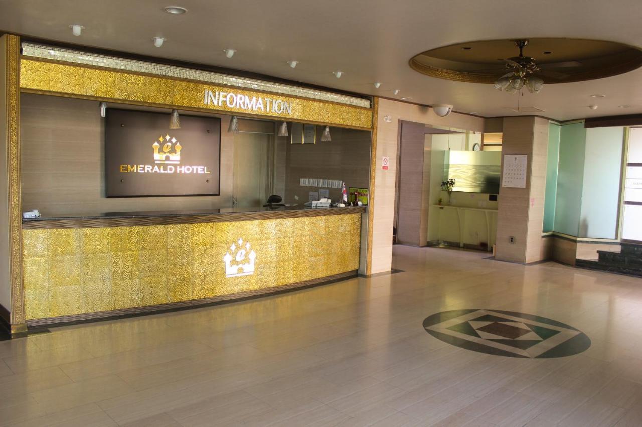 ג'גו Emerald Hotel מראה חיצוני תמונה