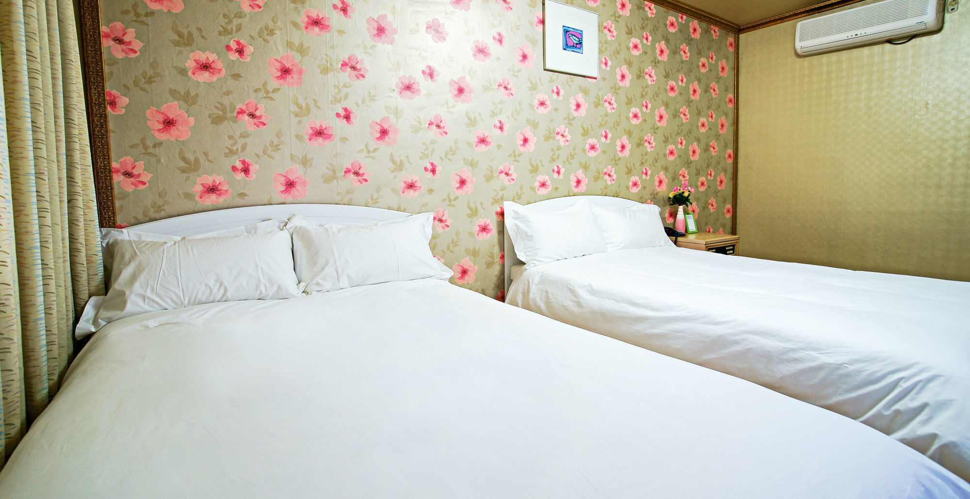 ג'גו Emerald Hotel מראה חיצוני תמונה