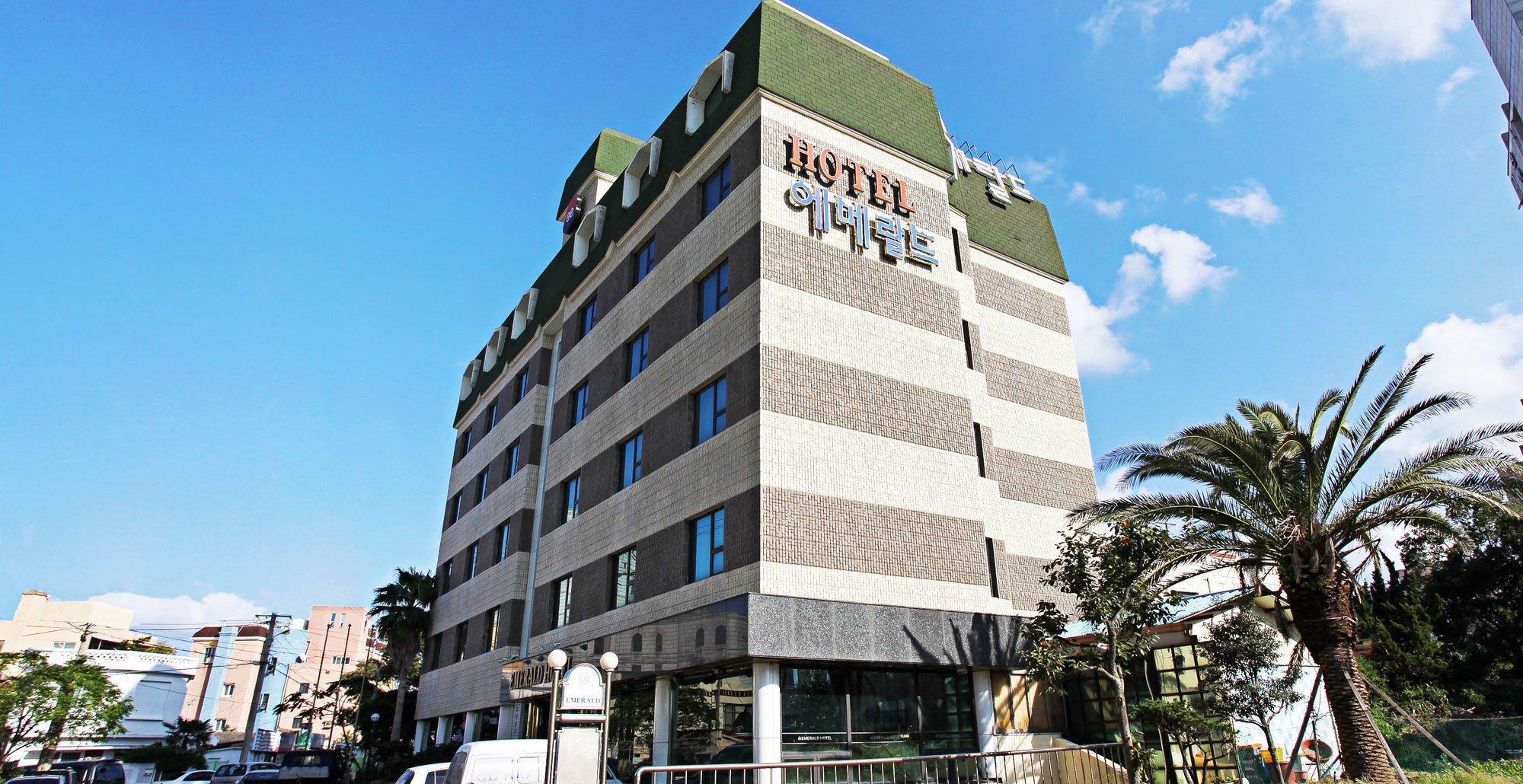 ג'גו Emerald Hotel מראה חיצוני תמונה